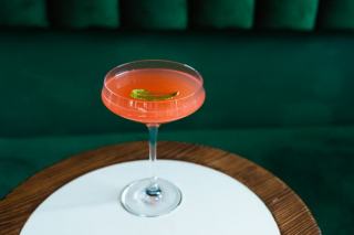 Shaker cocktail design