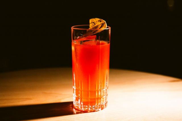 Pique a cocktail en inox noir : guide complet
