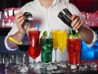 Coupe cocktail dragon bleu : guide Place Cocktail