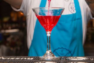 Pique cocktail oiseau - Décoration animalière pour verres