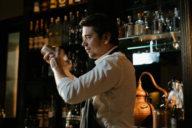 Shaker gradué kit cocktail : le coffret tout-en-un pour mesurer et mixer